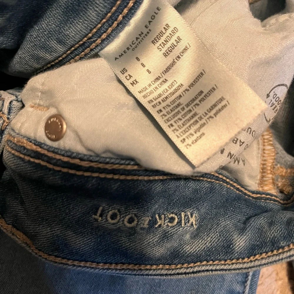 American Eagle Outfitters Blue Flare Jeans - Picture 4 of 4